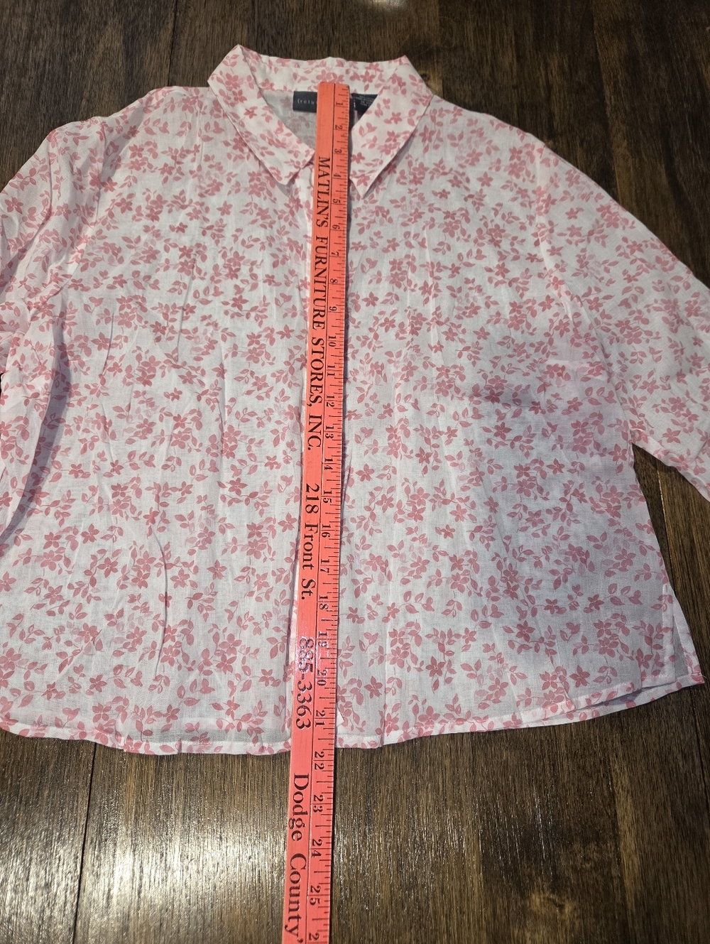 Relativity Pink Floral Button-Front Shirt - Picture 7 of 8